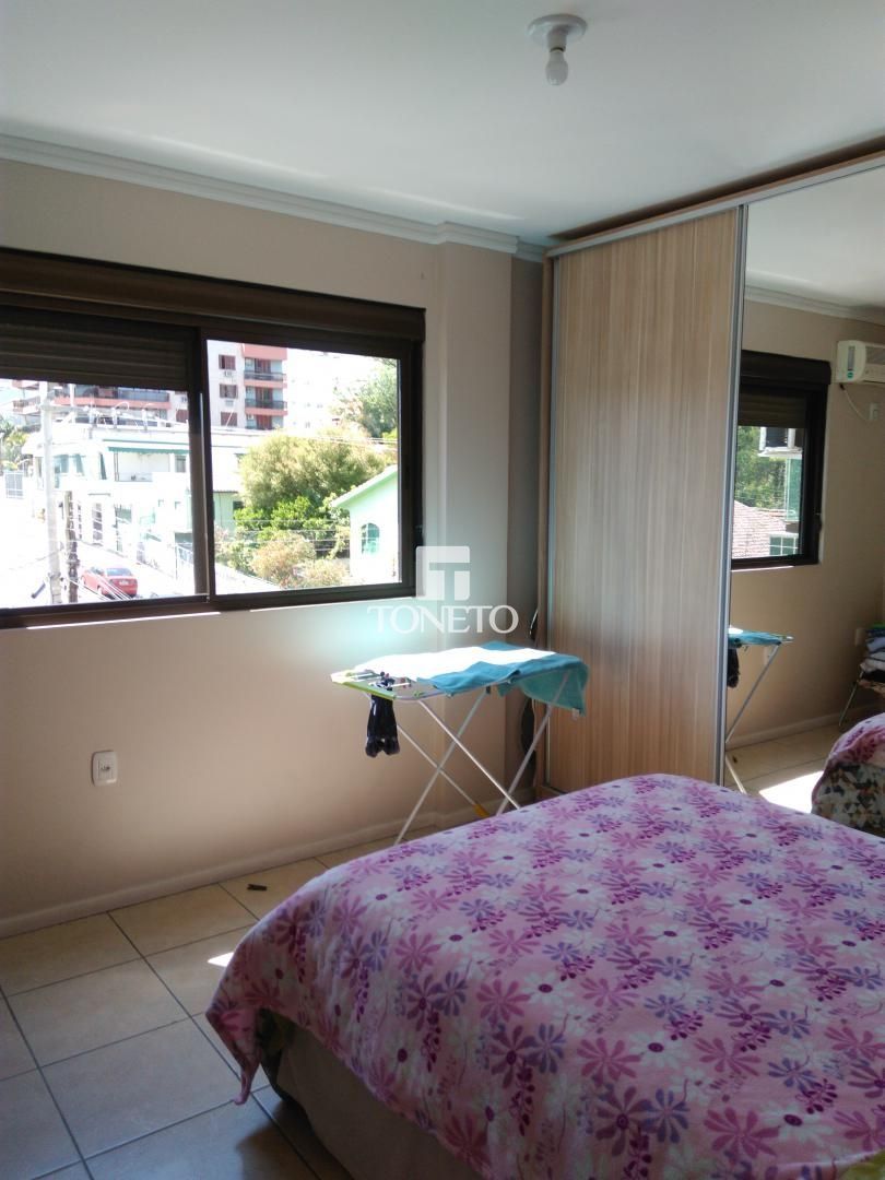 Apartamento à venda com 3 quartos, 106m² - Foto 9