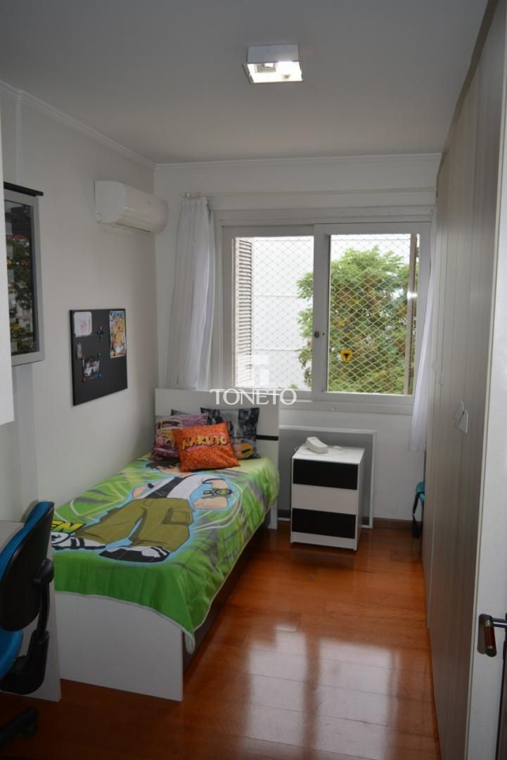 Apartamento à venda com 3 quartos, 133m² - Foto 3