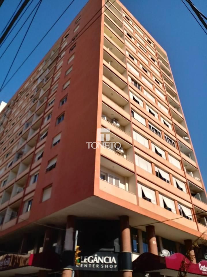 Apartamento à venda com 3 quartos, 124m² - Foto 1