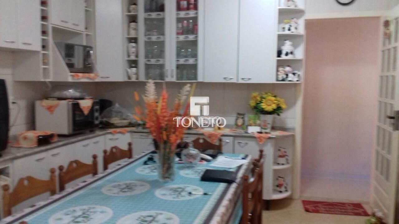 Casa à venda com 4 quartos, 257m² - Foto 36