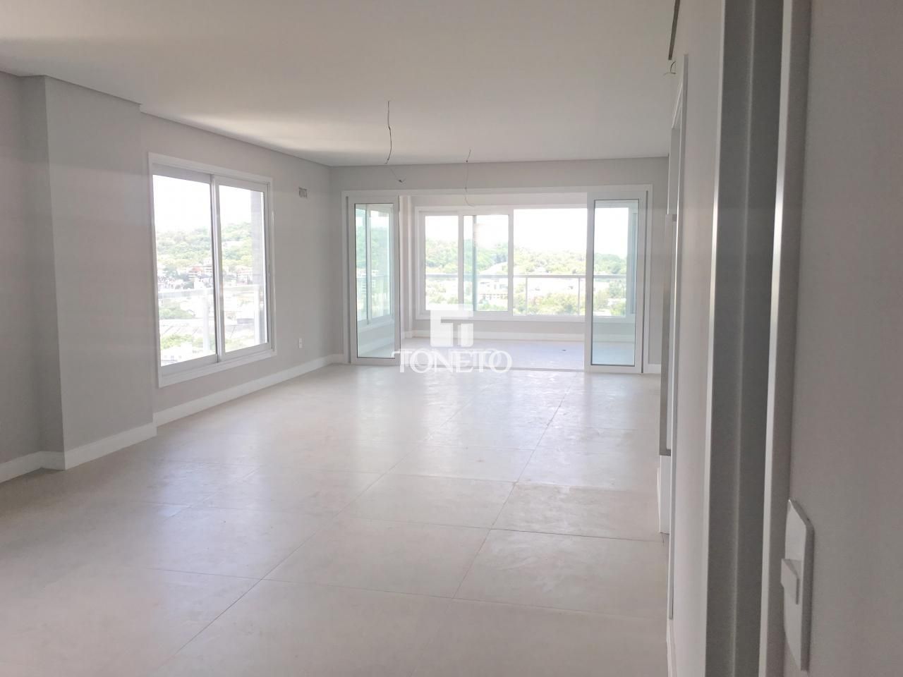 Apartamento à venda com 3 quartos, 200m² - Foto 2