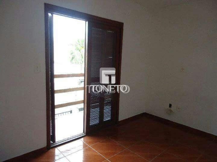 Casa de Condomínio à venda com 2 quartos, 66m² - Foto 2