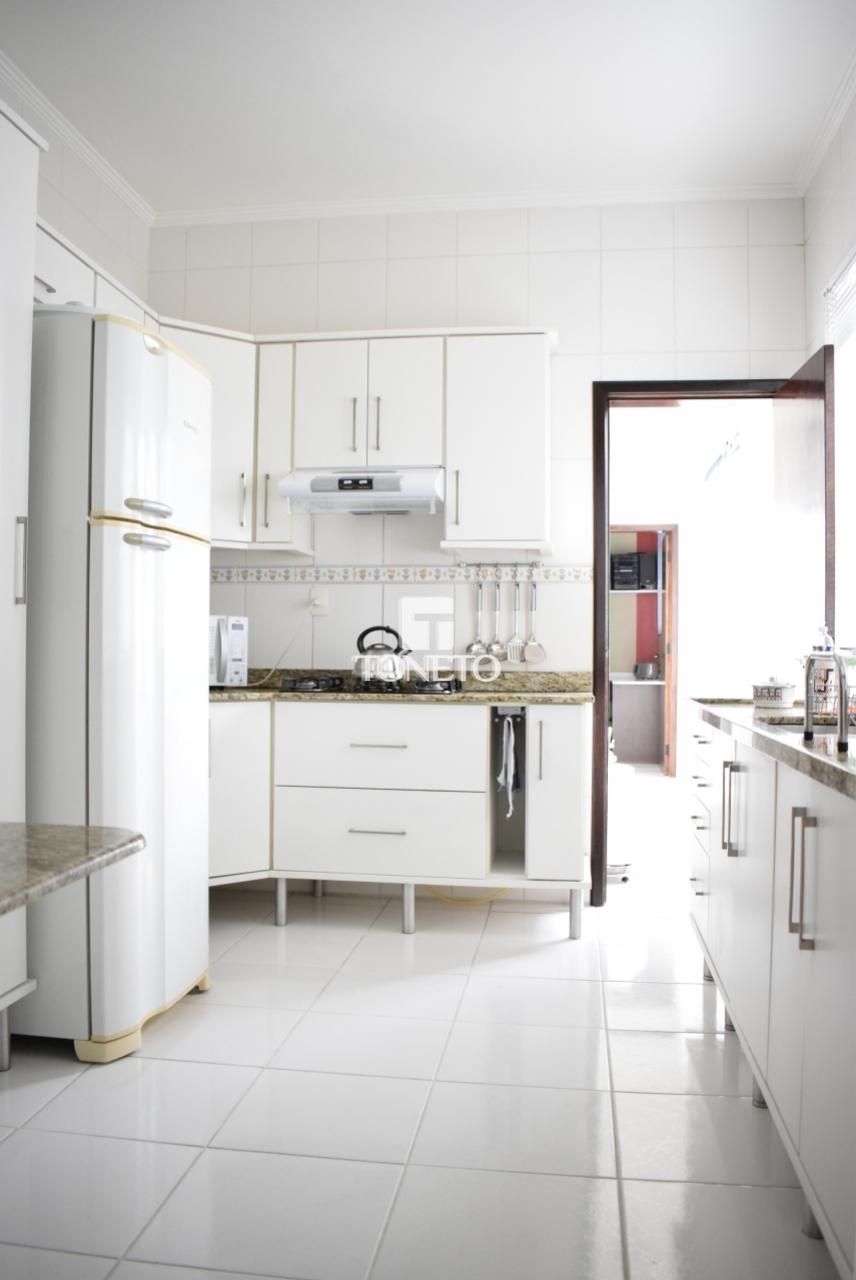 Apartamento, 3 quartos, 142 m² - Foto 4