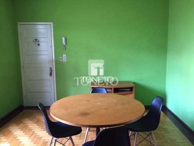 Apartamento à venda com 3 quartos, 104m² - Foto 3