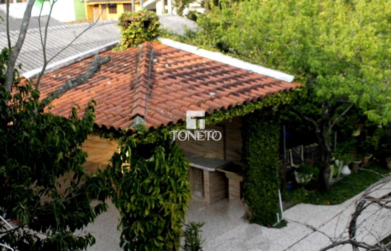 Casa, 5 quartos, 216 m² - Foto 2