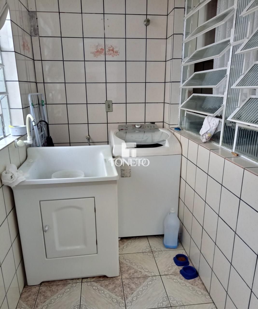 Casa à venda com 3 quartos, 300m² - Foto 11