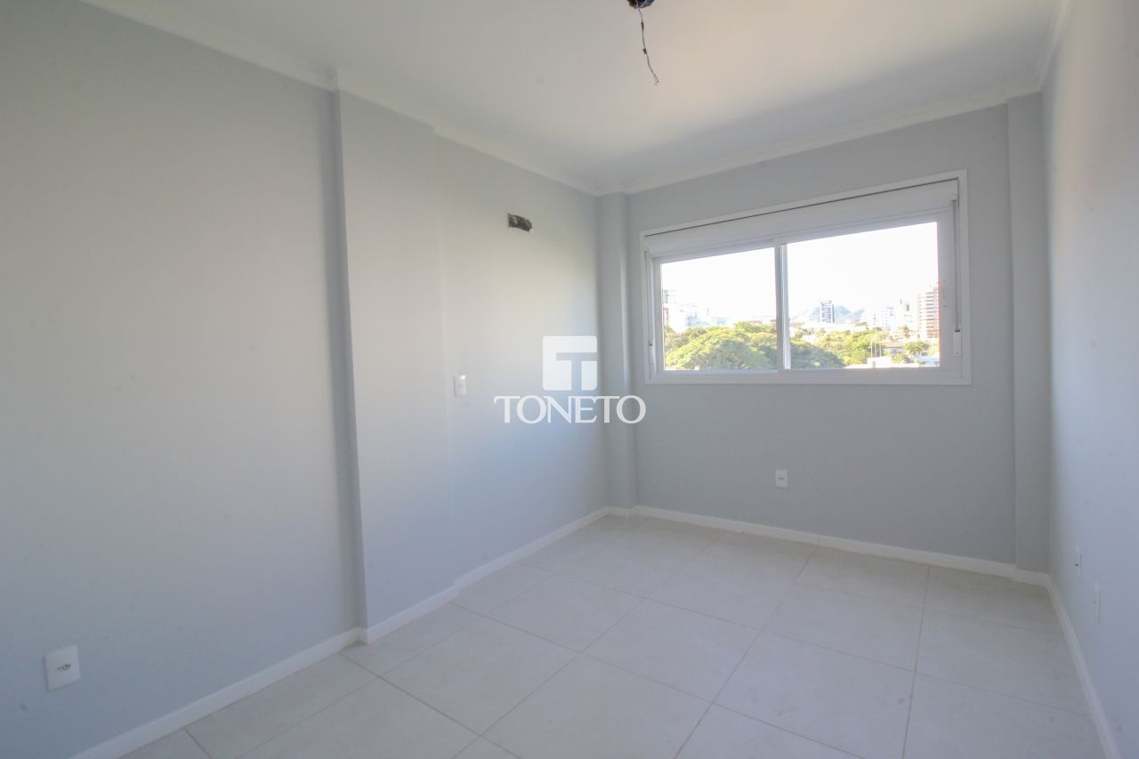 Apartamento à venda com 2 quartos, 83m² - Foto 12