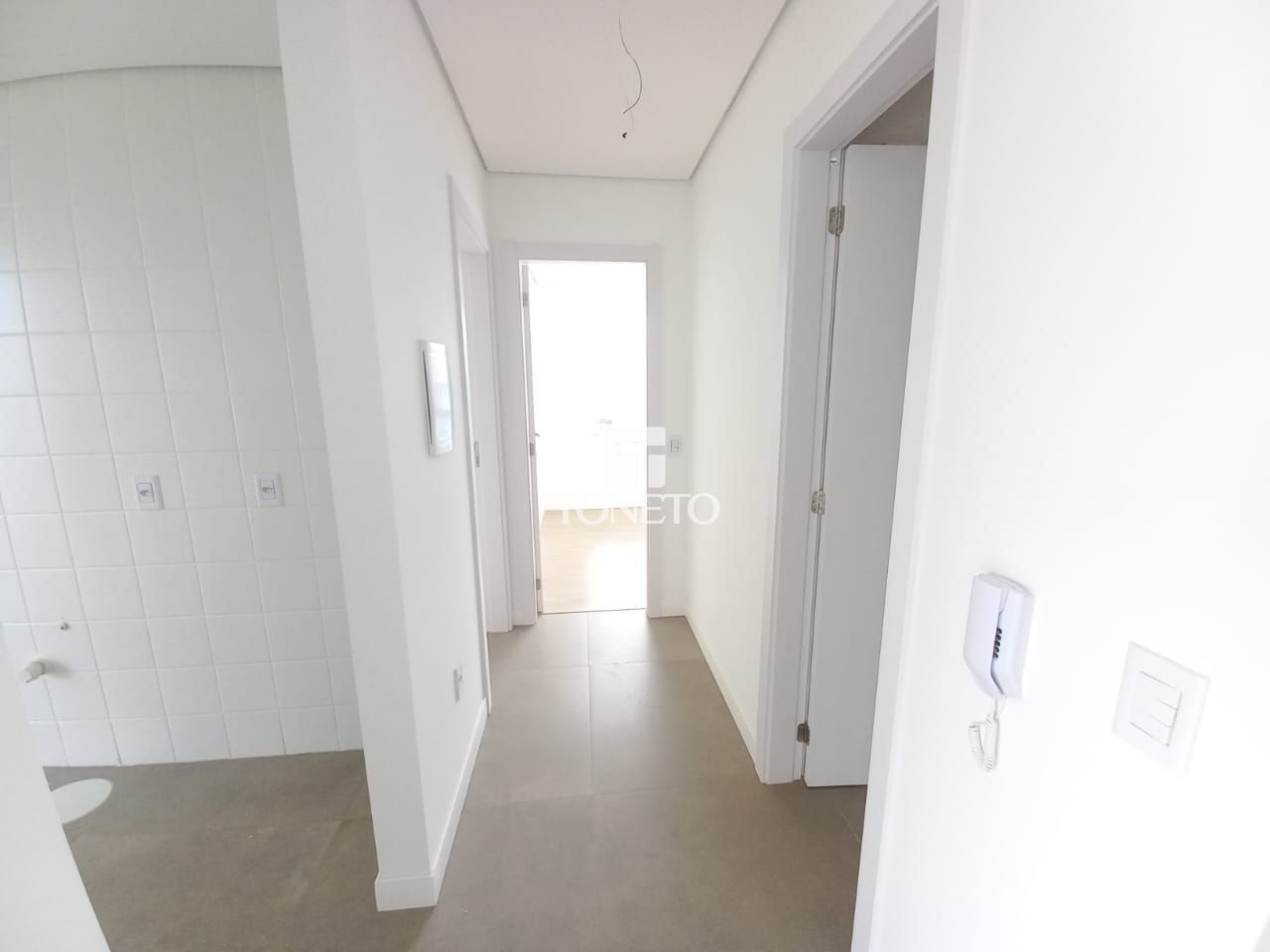 Apartamento à venda com 2 quartos, 66m² - Foto 17