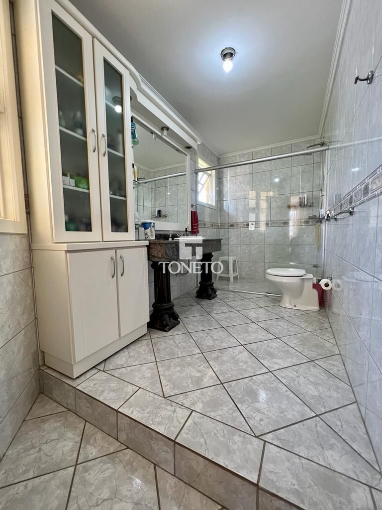 Casa à venda com 3 quartos, 360m² - Foto 14