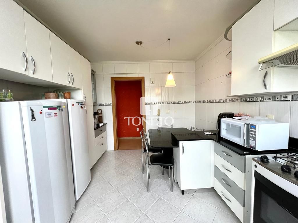 Apartamento à venda com 4 quartos, 202m² - Foto 11