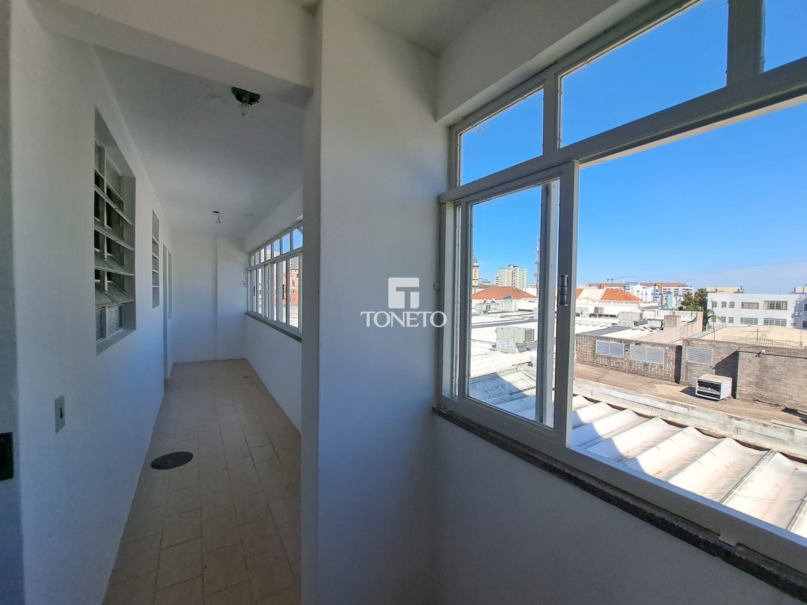 Apartamento à venda com 4 quartos, 144m² - Foto 13