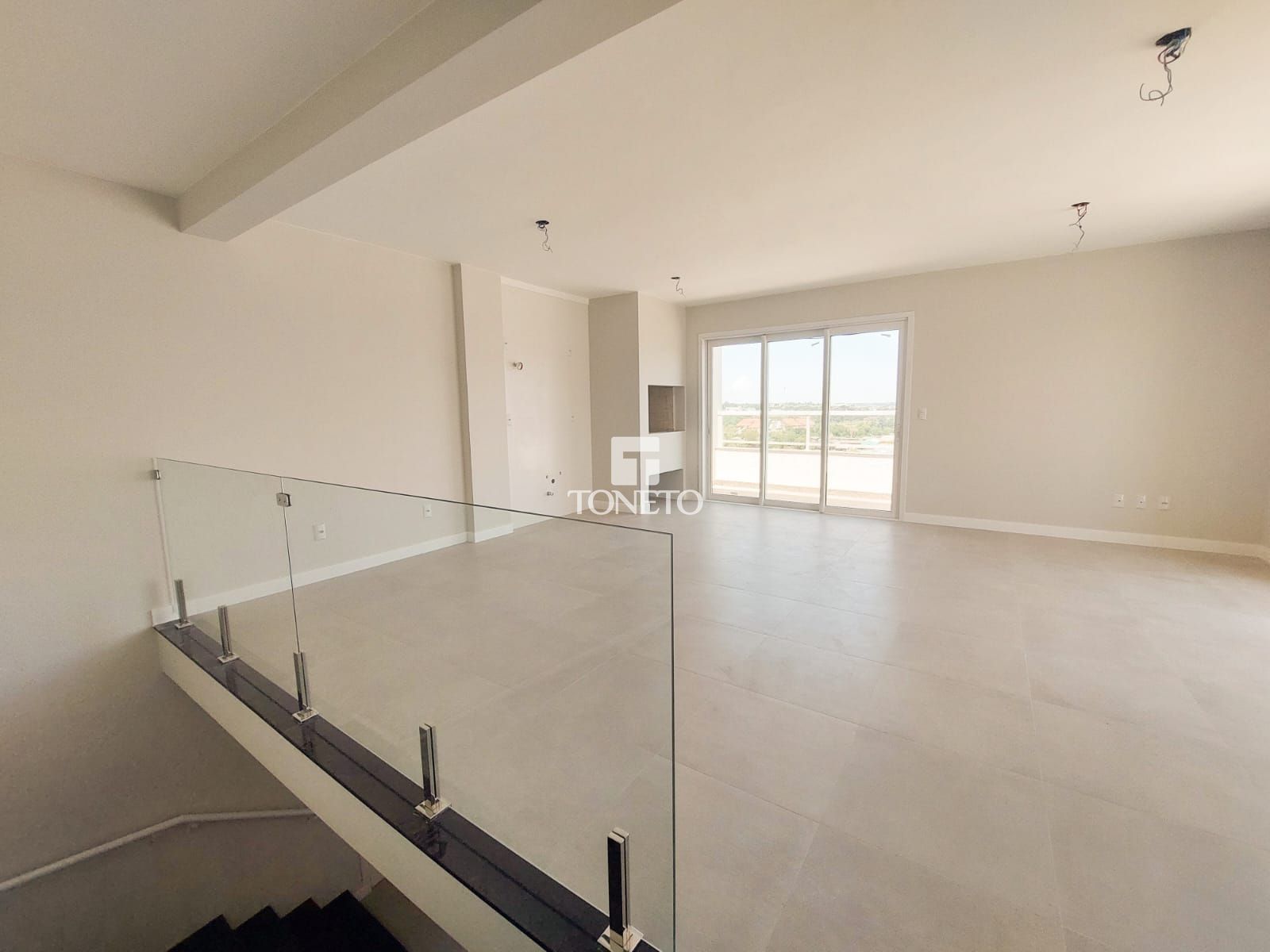 Apartamento à venda com 2 quartos, 233m² - Foto 4