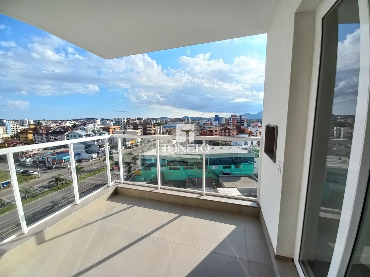 Apartamento à venda com 2 quartos, 66m² - Foto 18