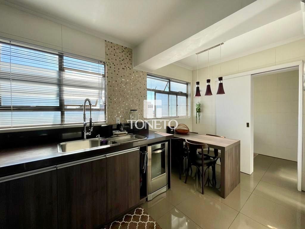 Cobertura, 3 quartos, 261 m² - Foto 11