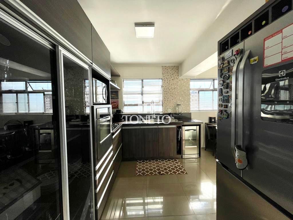 Cobertura, 3 quartos, 261 m² - Foto 12