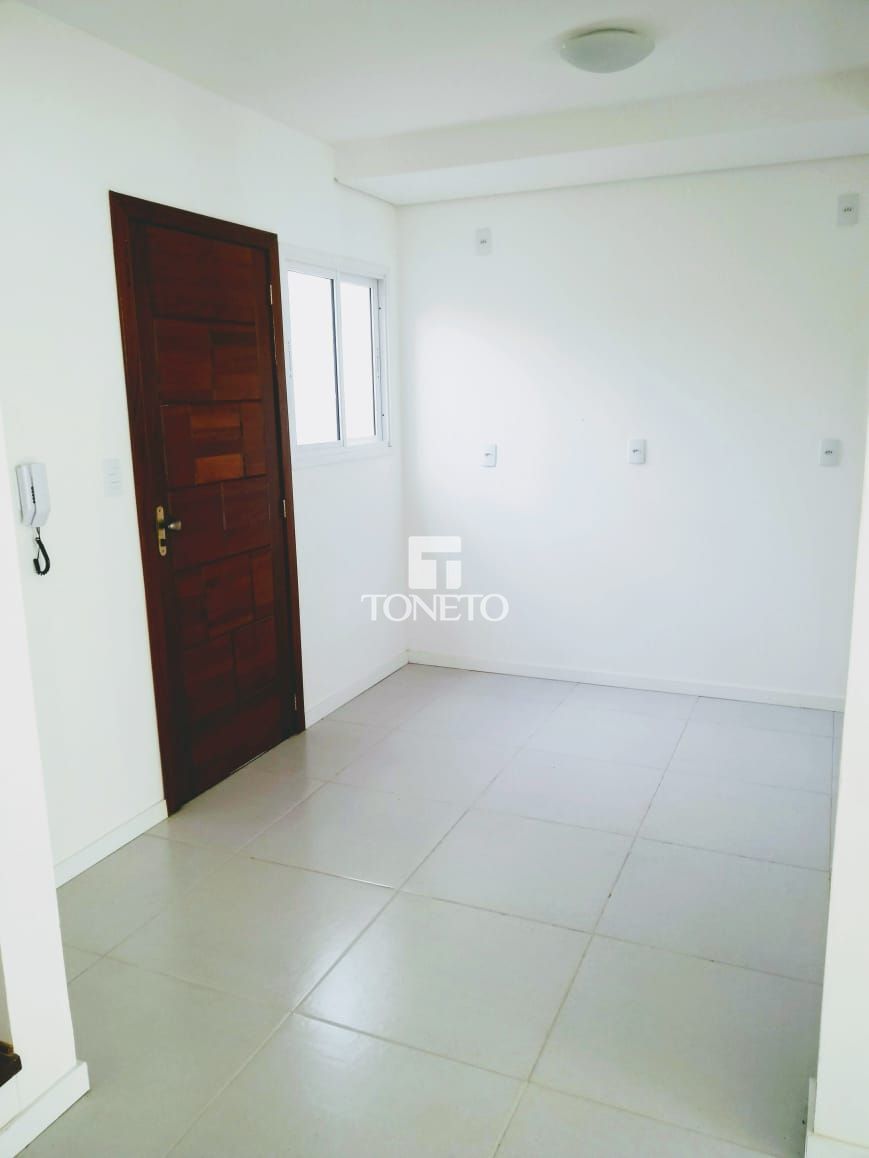 Casa à venda com 3 quartos, 94m² - Foto 8