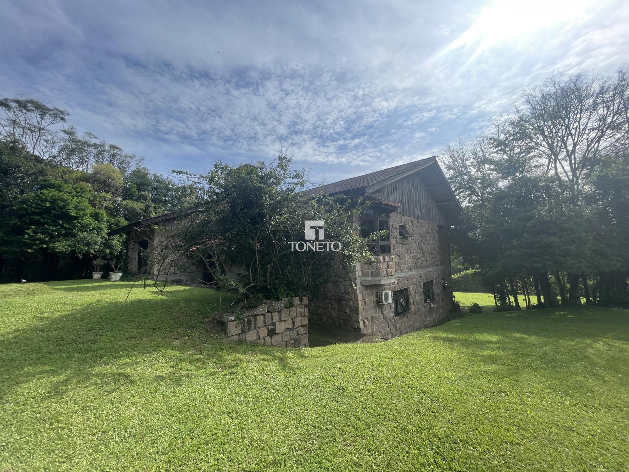 Sítio à venda com 5 quartos, 500m² - Foto 3