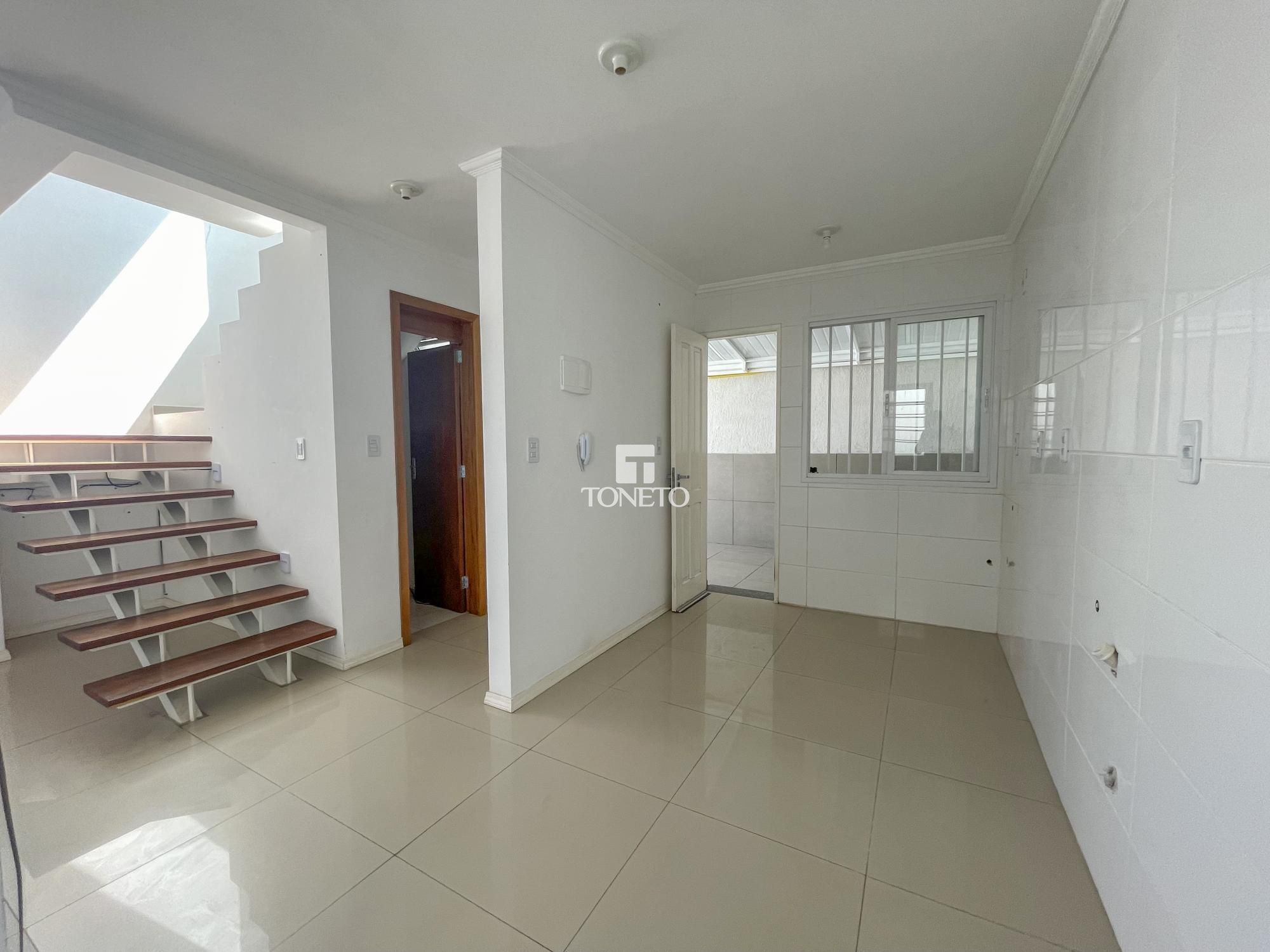 Sobrado à venda com 2 quartos, 60m² - Foto 4