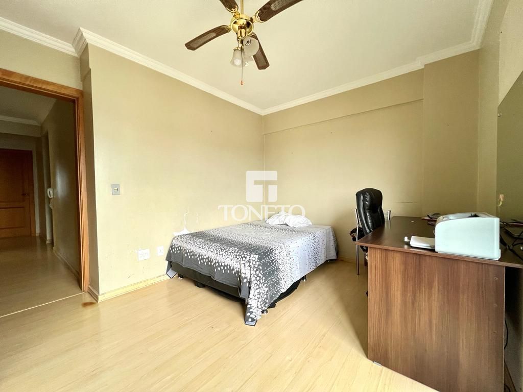 Apartamento à venda com 4 quartos, 202m² - Foto 16