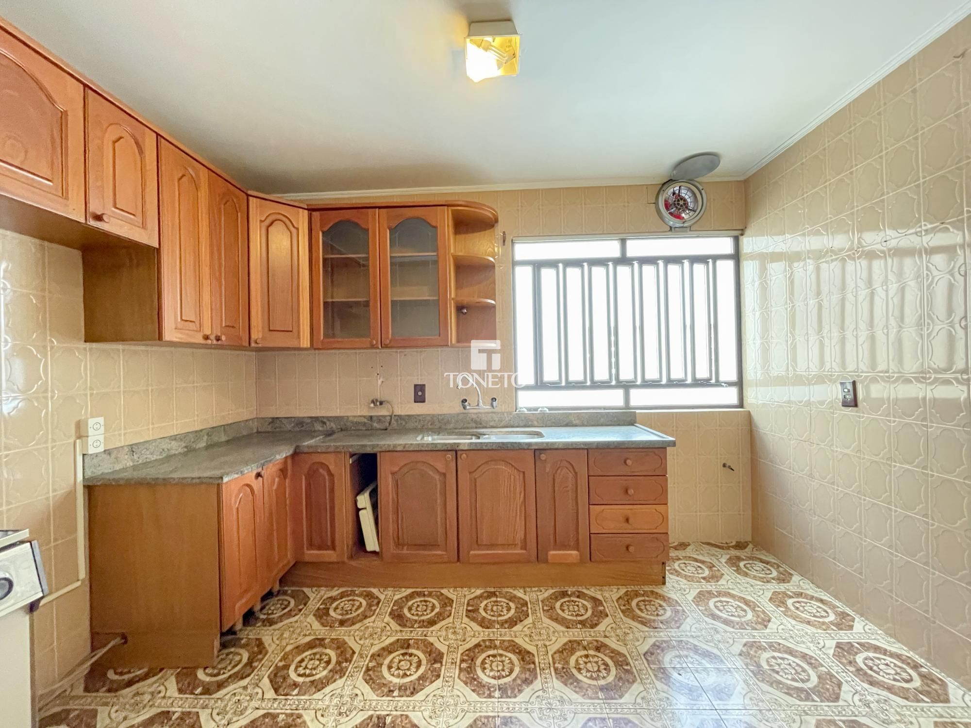 Apartamento à venda com 4 quartos, 243m² - Foto 10