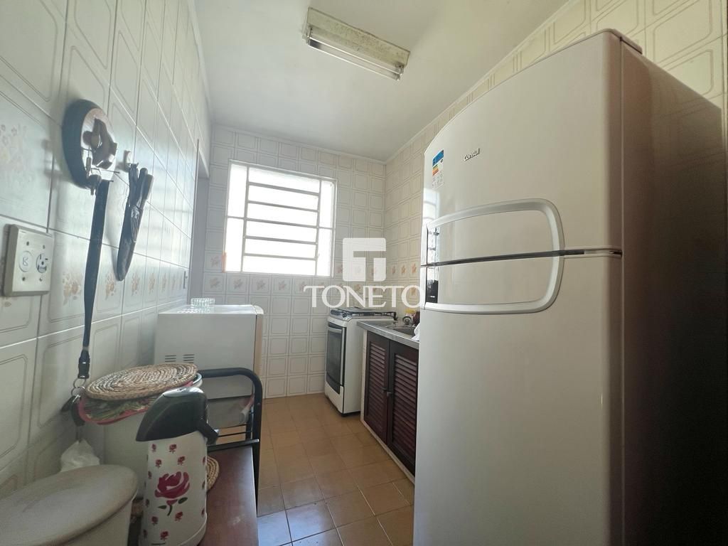 Apartamento à venda com 2 quartos, 67m² - Foto 4