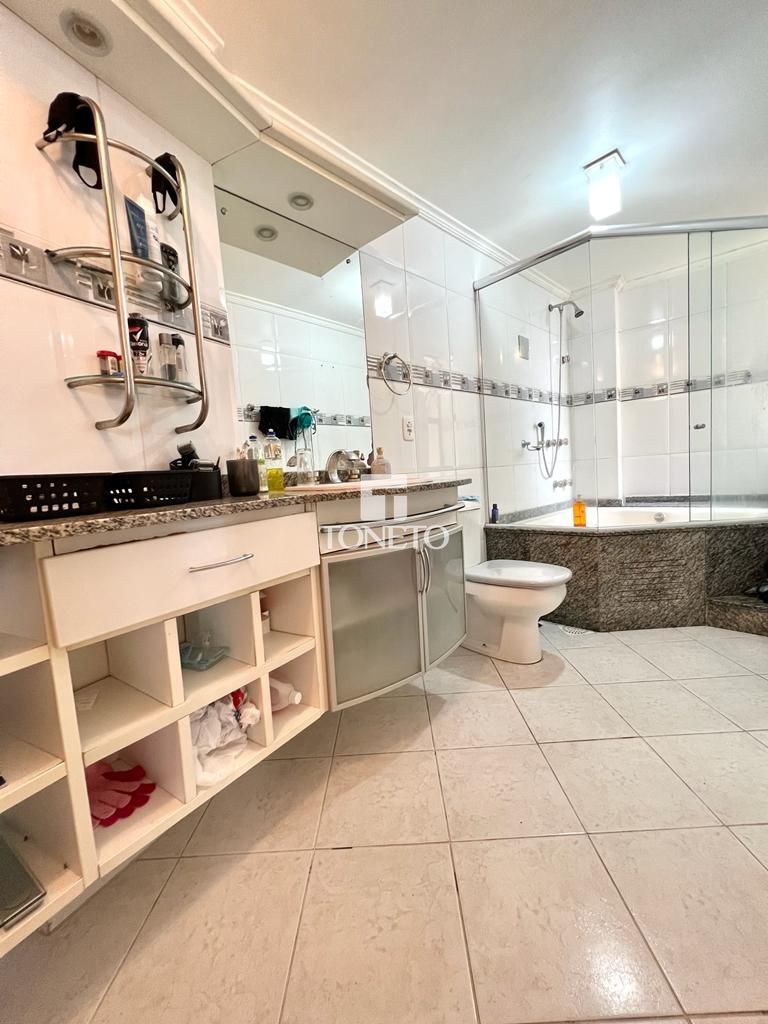 Apartamento à venda com 4 quartos, 202m² - Foto 14