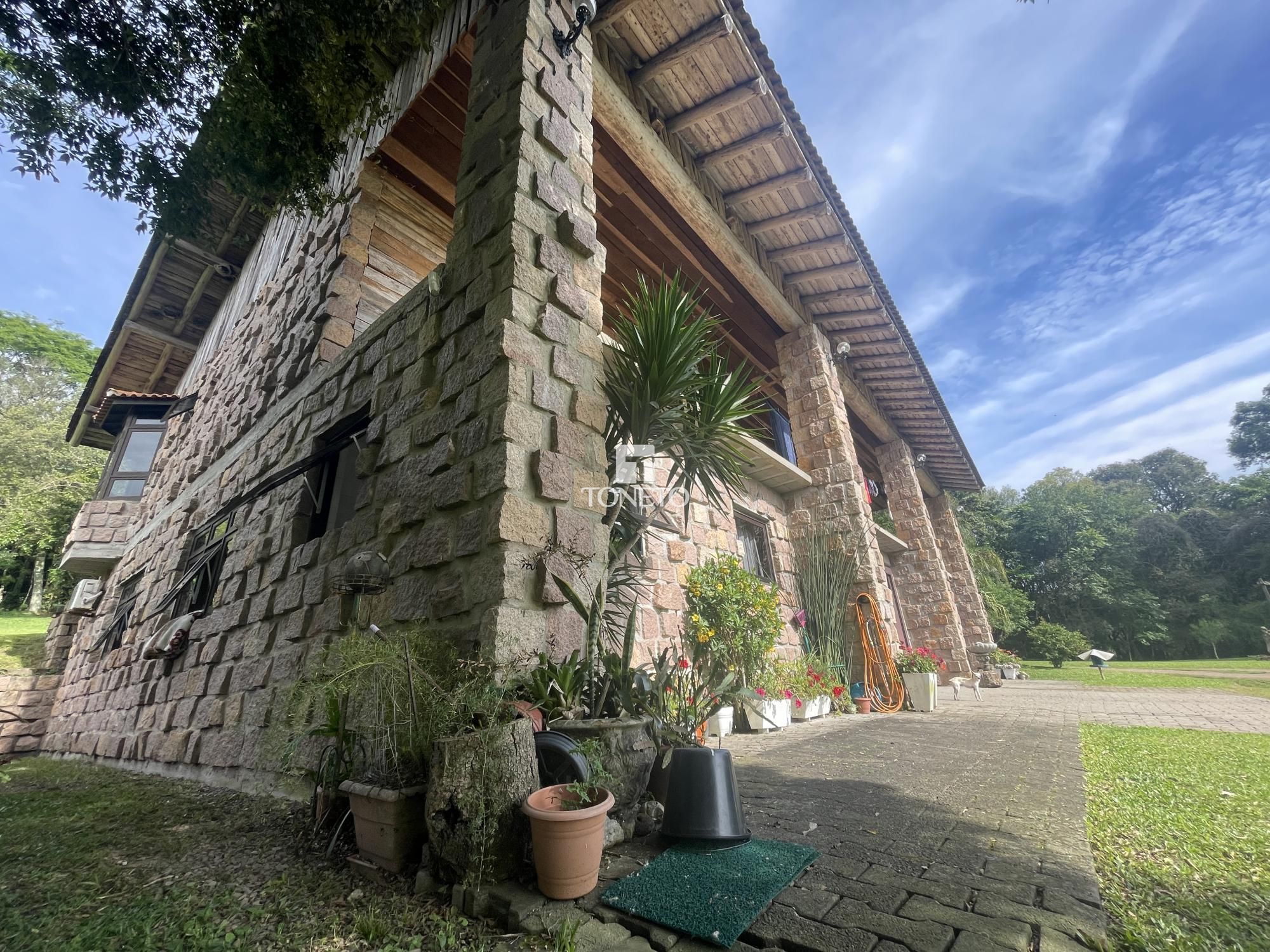 Sítio à venda com 5 quartos, 500m² - Foto 2