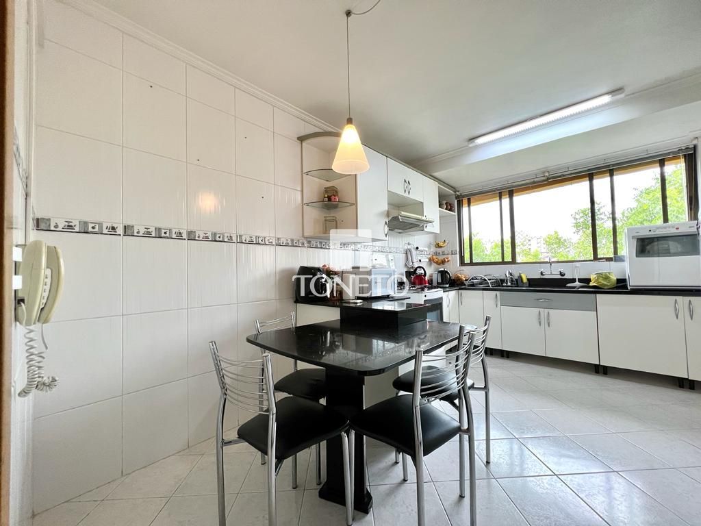 Apartamento à venda com 4 quartos, 202m² - Foto 10