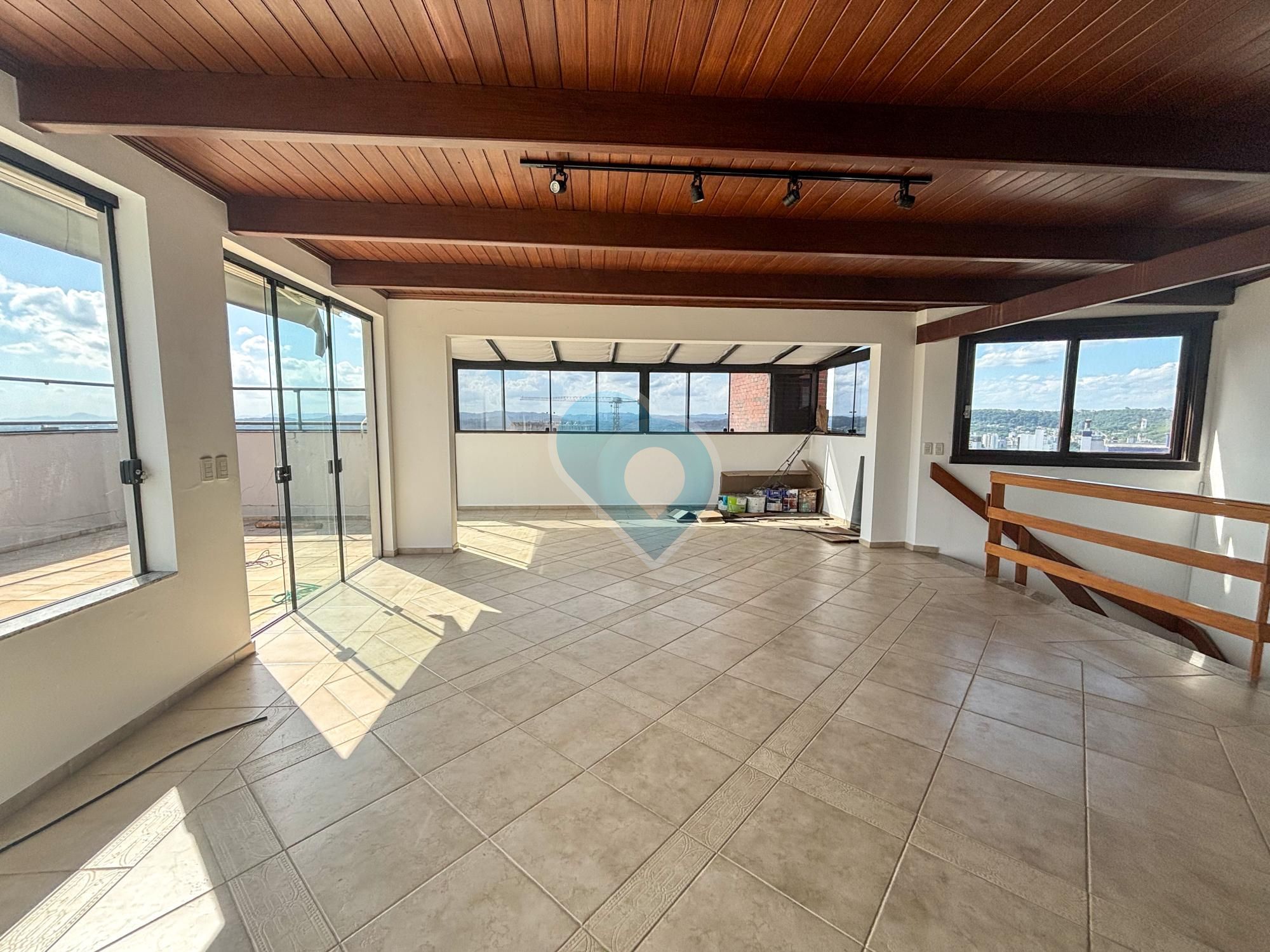 Cobertura em Marechal Deodoro, Centro, Santa Cruz do Sul - RS