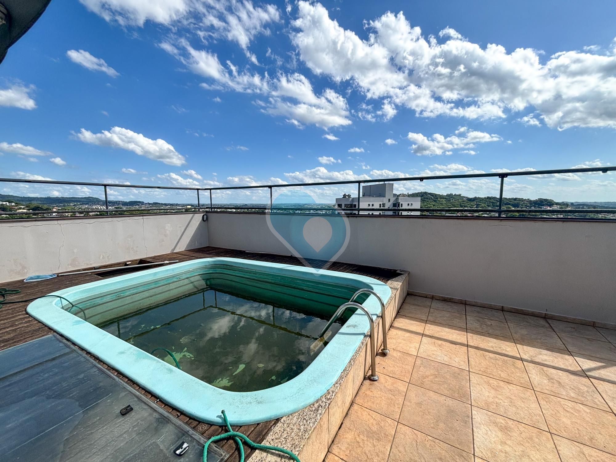 Cobertura em Marechal Deodoro, Centro, Santa Cruz do Sul - RS