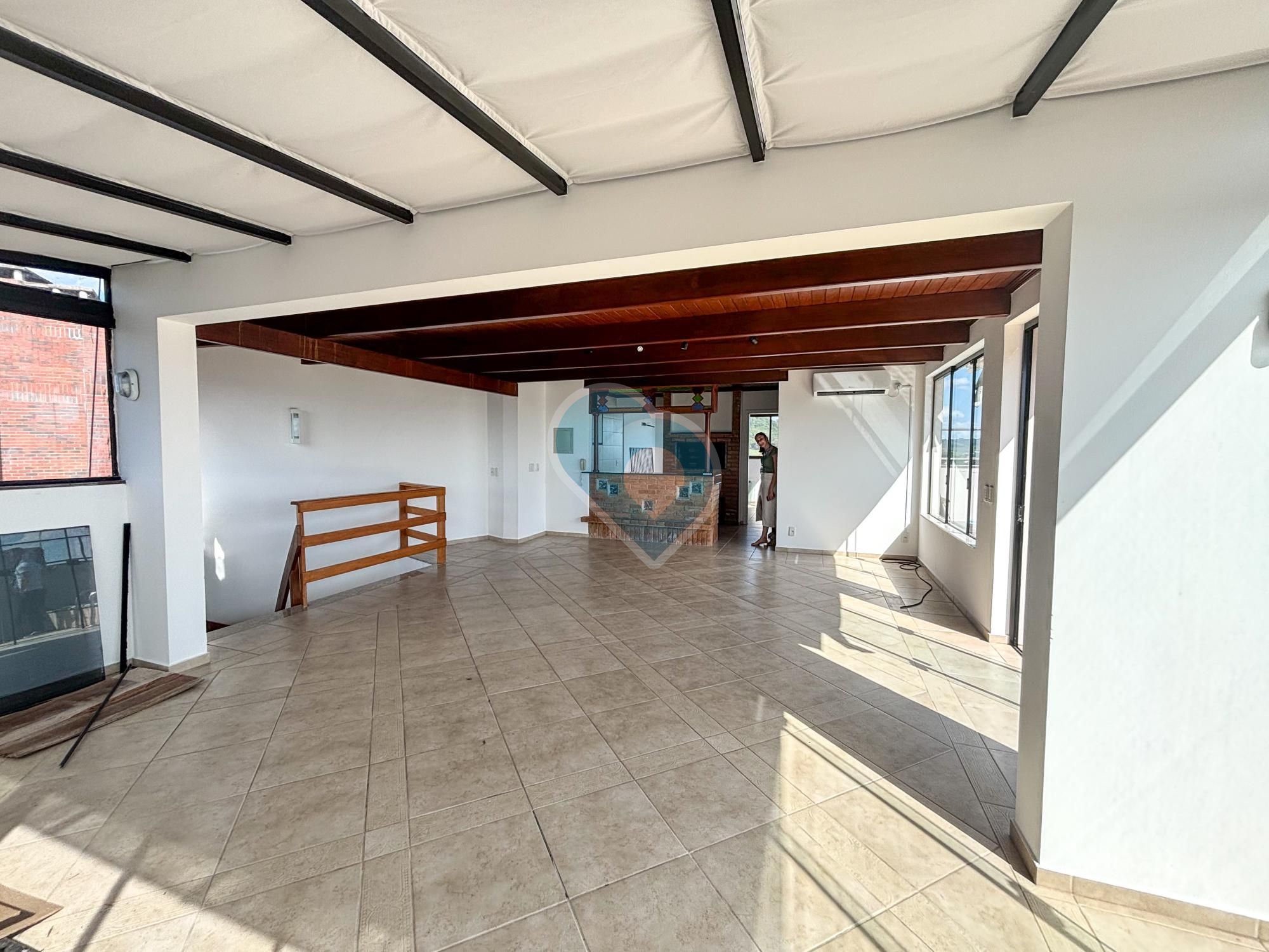 Cobertura em Marechal Deodoro, Centro, Santa Cruz do Sul - RS