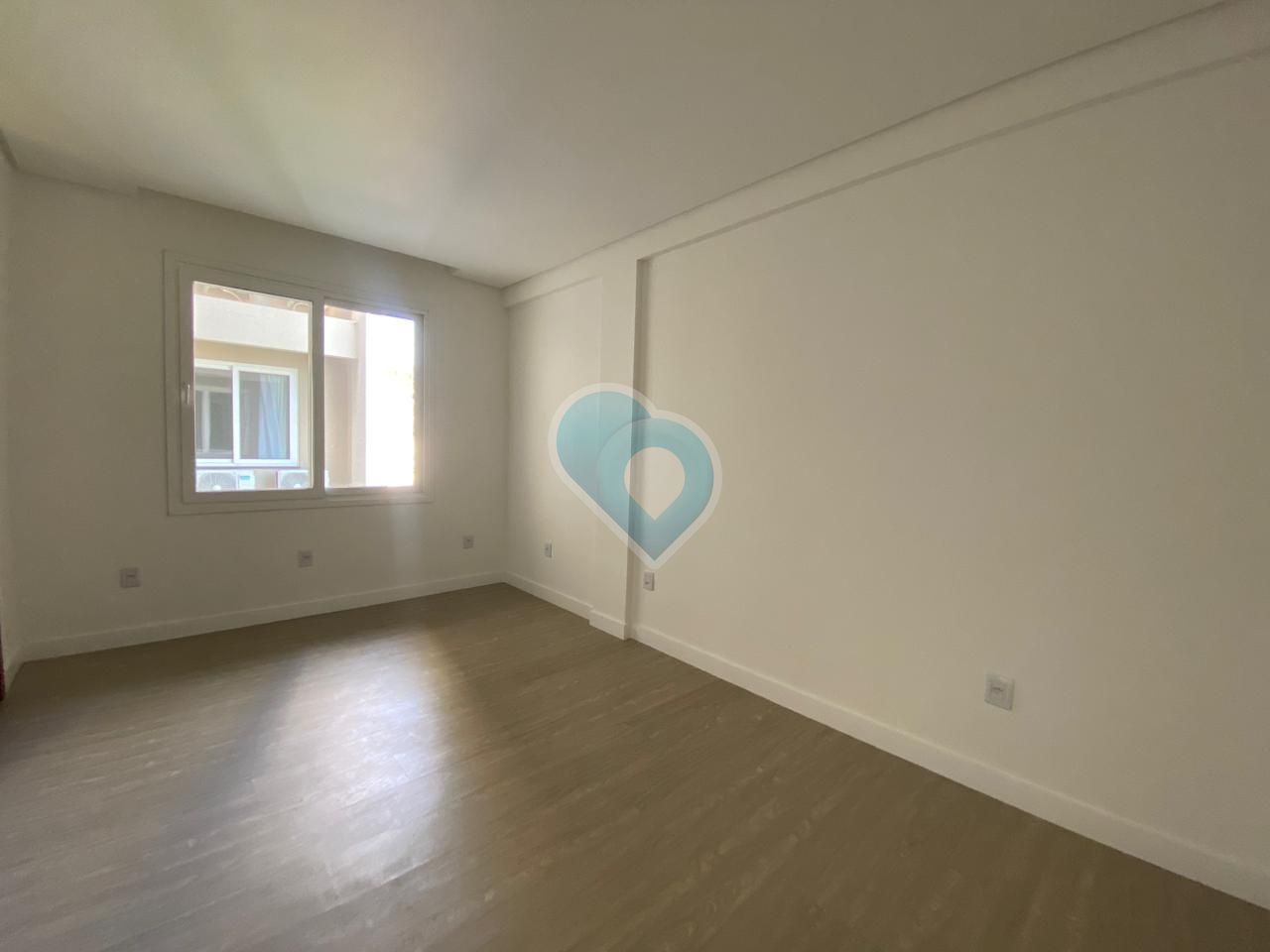 Apartamento em Rua Ramiro Barcelos, Centro, Santa Cruz do Sul - RS