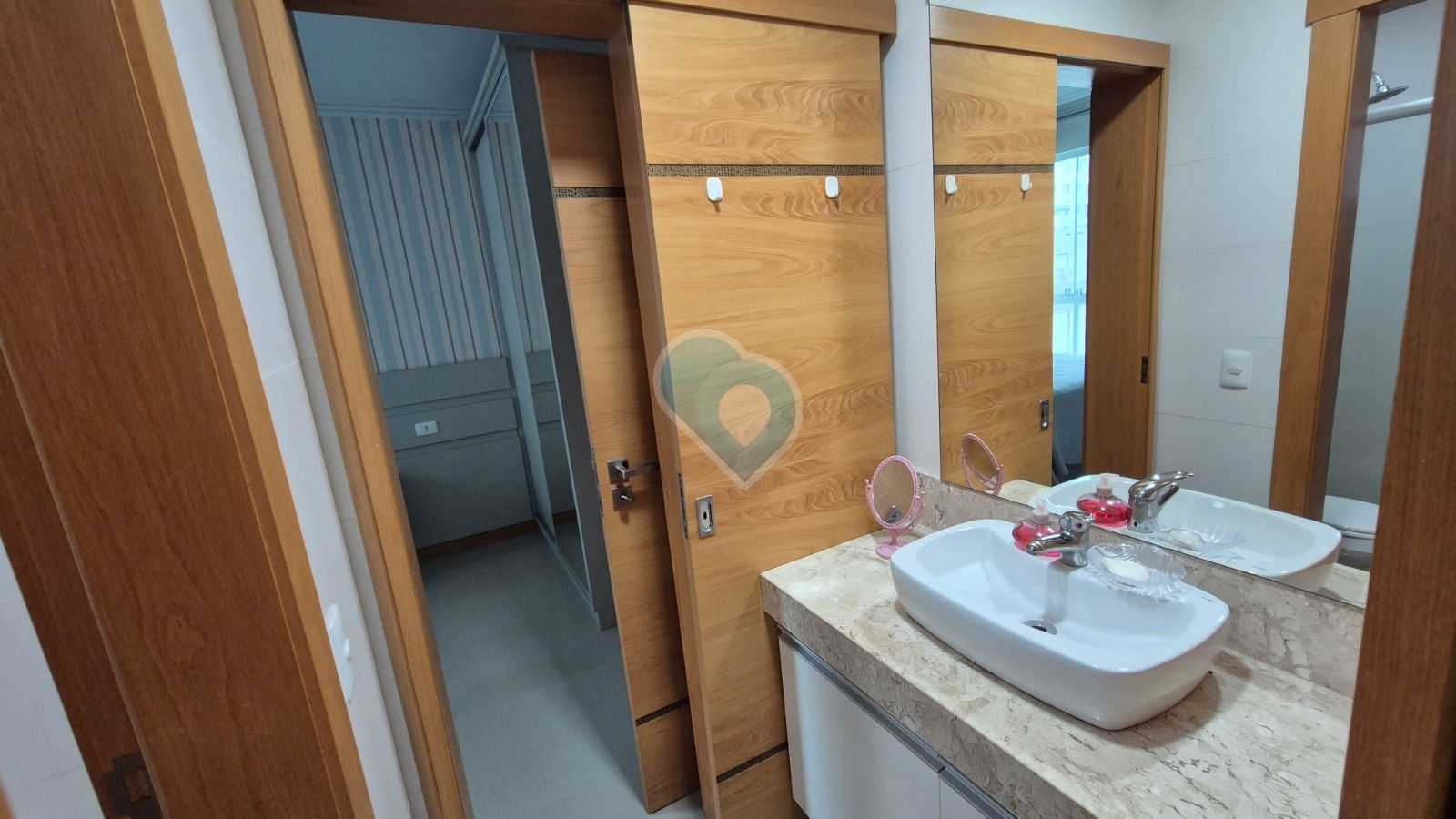 Apartamento em Rua Guaraci Esq. Tupinambá, Centro, Capão da Canoa - RS