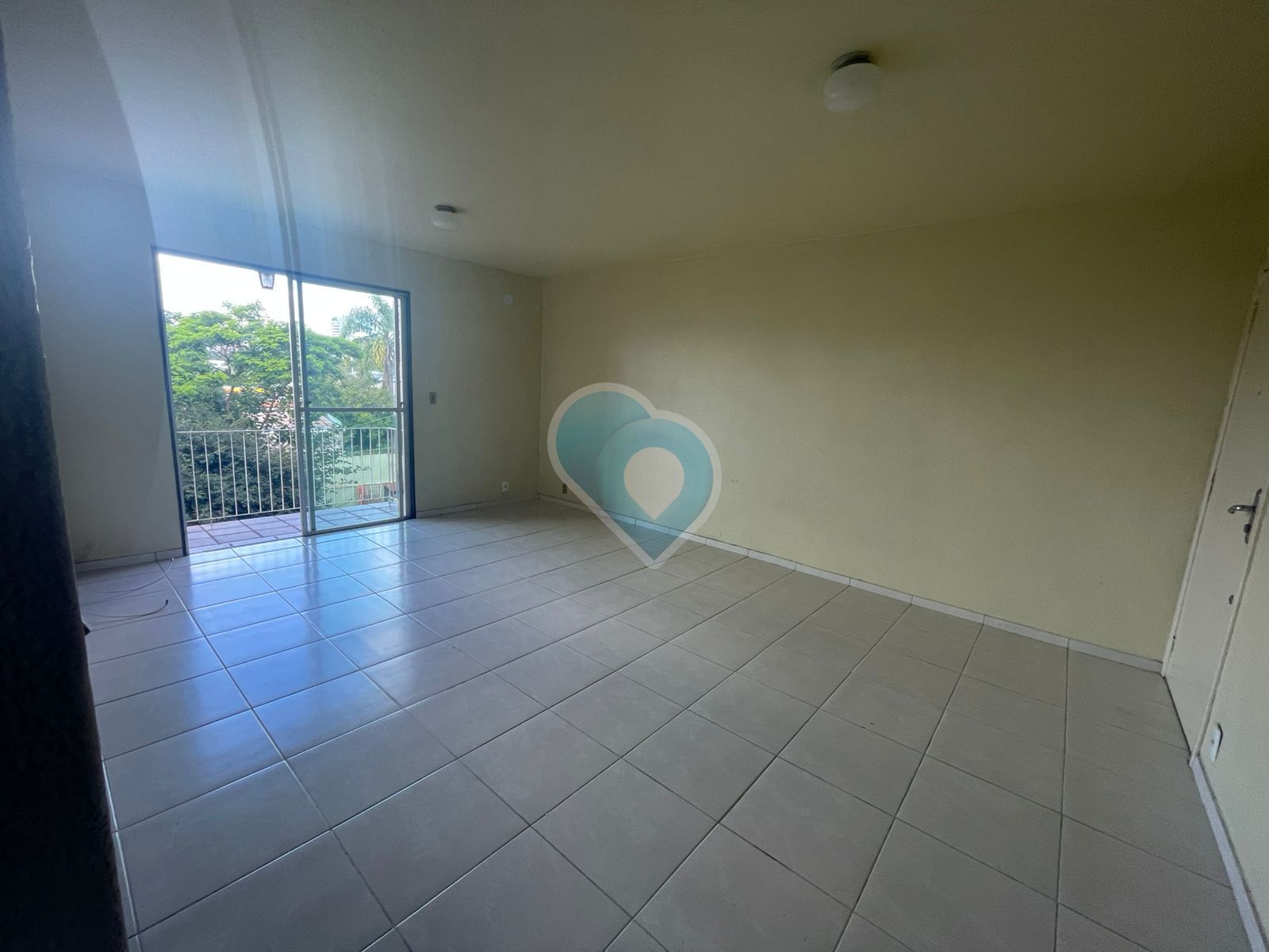 Apartamento em Rua Senador Pinheiro Machado, Senai, Santa Cruz do Sul - RS