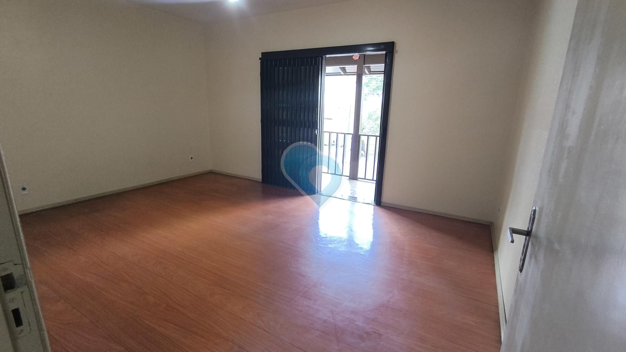 Casa em Rua Pastor Laechler, Santo Inácio, Santa Cruz do Sul - RS