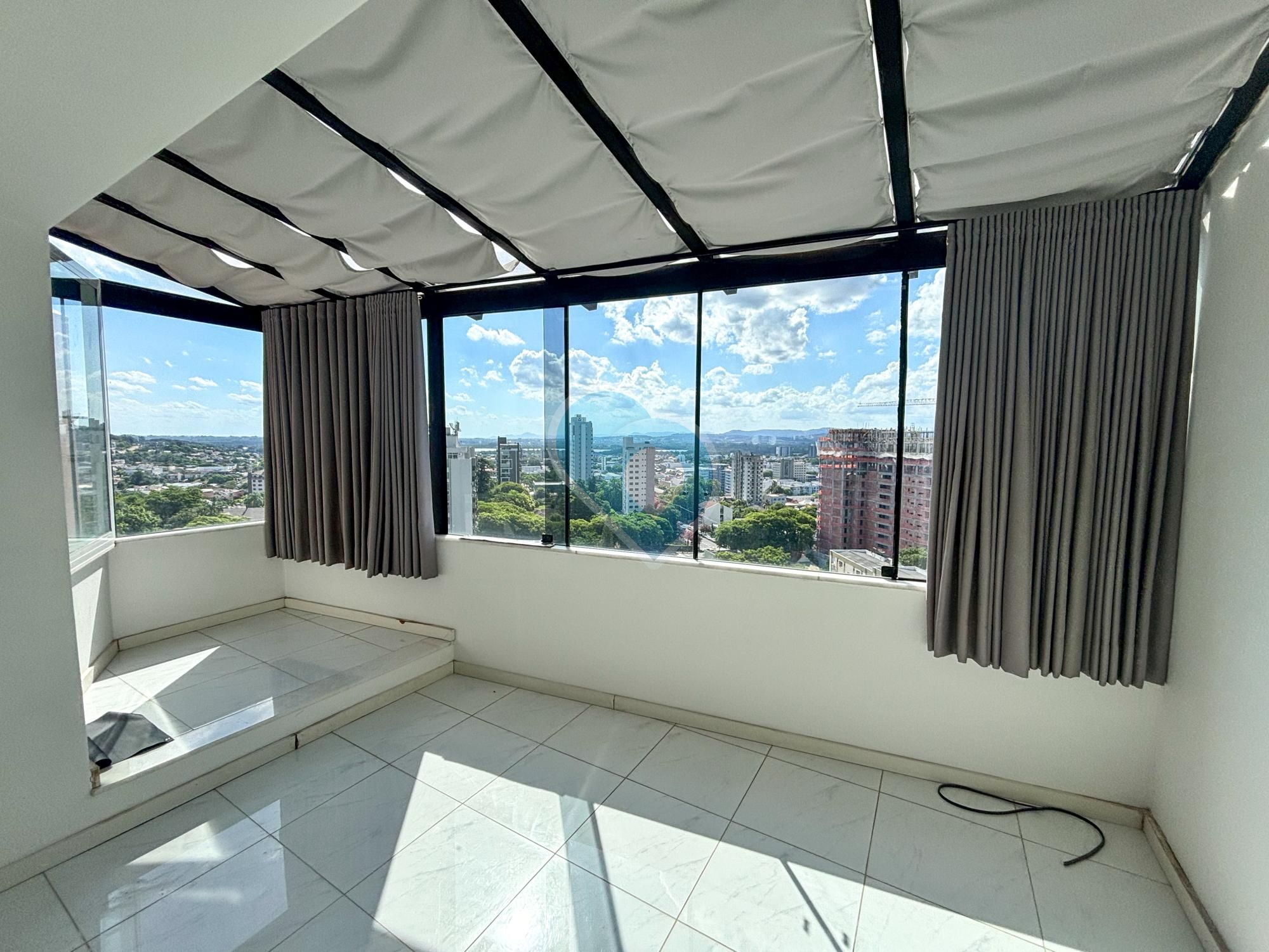 Cobertura em Marechal Deodoro, Centro, Santa Cruz do Sul - RS