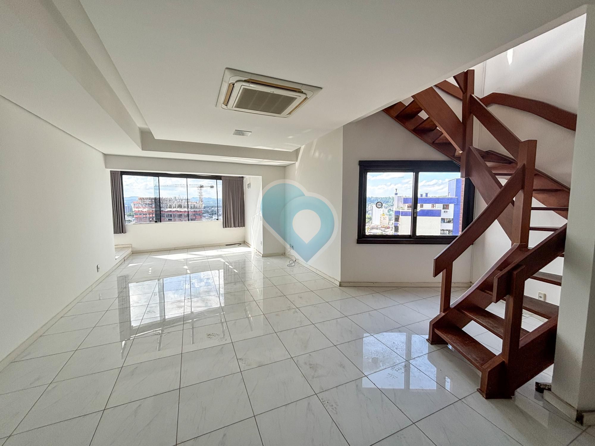 Cobertura em Marechal Deodoro, Centro, Santa Cruz do Sul - RS