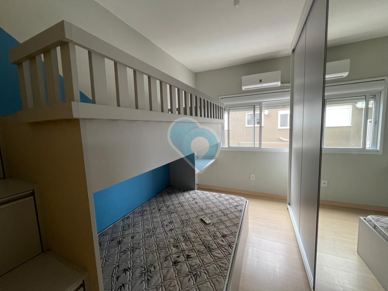 Apartamento em Avenida Independência, Universitário, Santa Cruz do Sul - RS