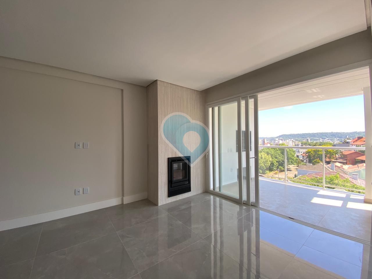 Apartamento em Rua Ramiro Barcelos, Centro, Santa Cruz do Sul - RS