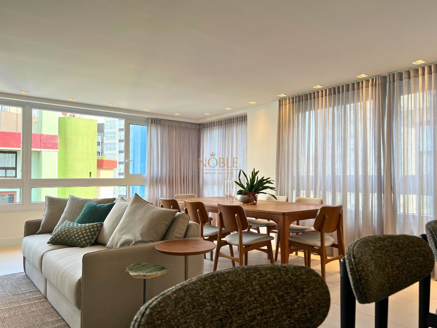 Apartamento com 130m², 3 dormitórios, 1 suíte, 2 vagas no Monterrey em Torres para Comprar