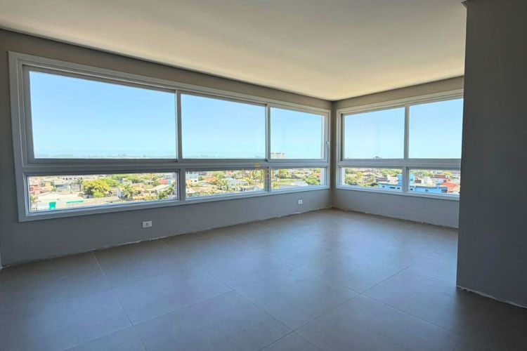 Apartamento com 70m², 2 dormitórios, 1 suíte, 1 vaga no Topazio em Torres para Comprar