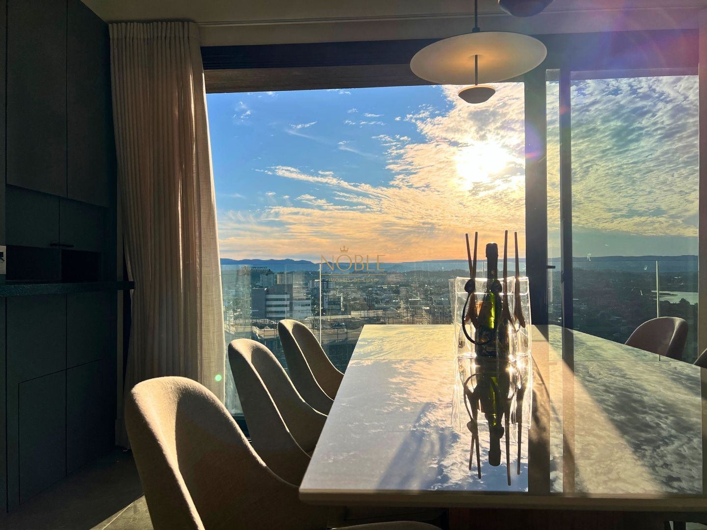 Apartamento com 88m², 2 dormitórios, 2 suítes, 2 vagas no Urban em Torres para Comprar