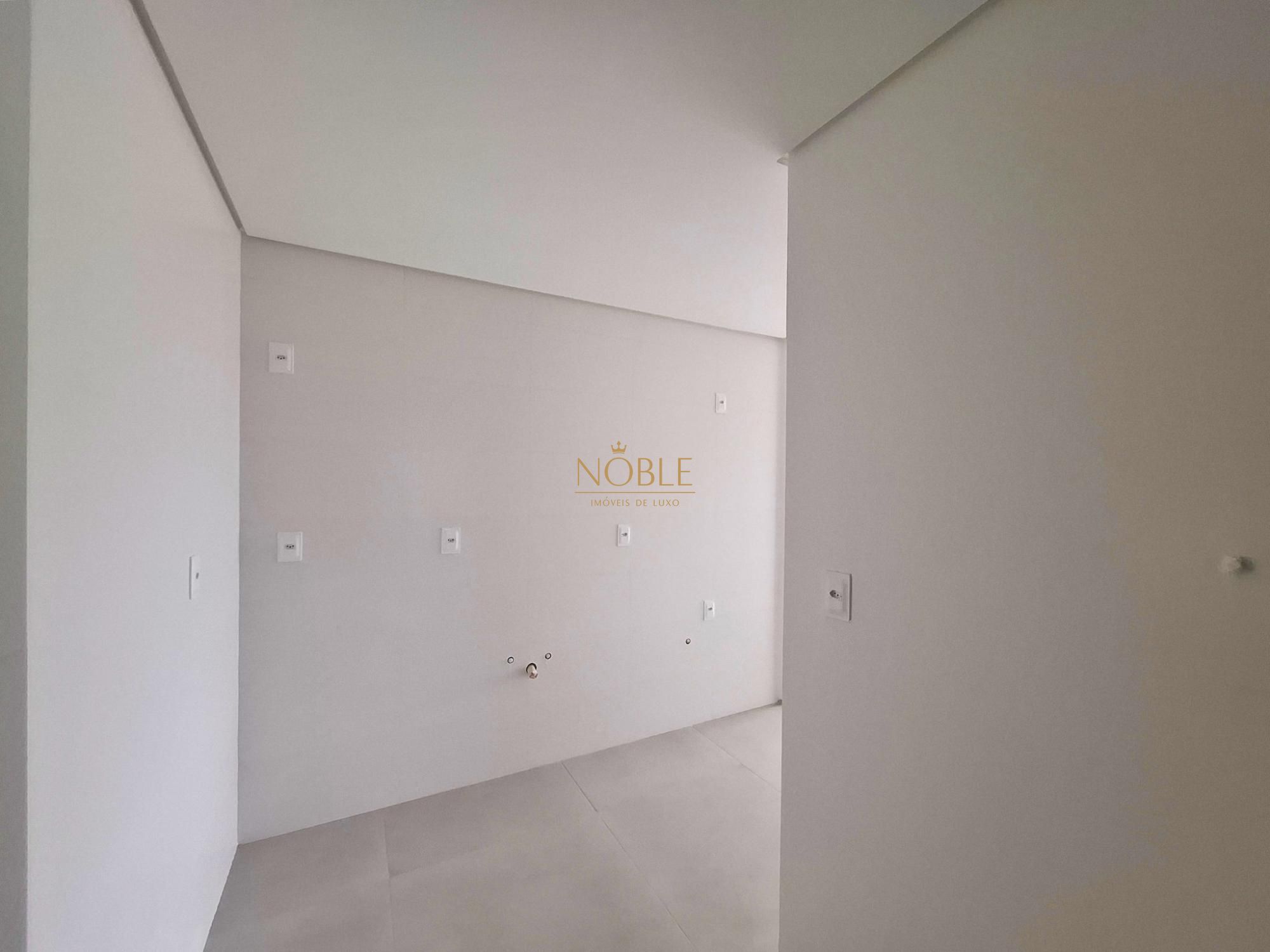 Apartamento com 69m², 2 dormitórios, 1 suíte, 1 vaga no Giardino em Torres para Comprar