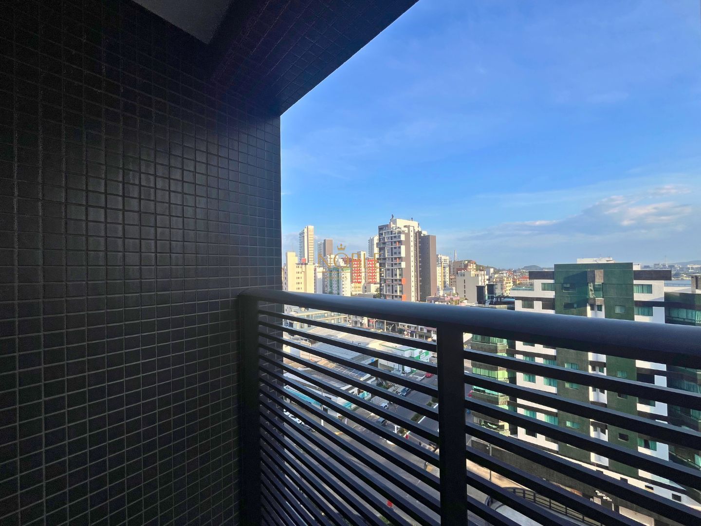 Apartamento, 2 dormitórios, 1 suíte, 1 vaga no Vesta em Torres para Comprar