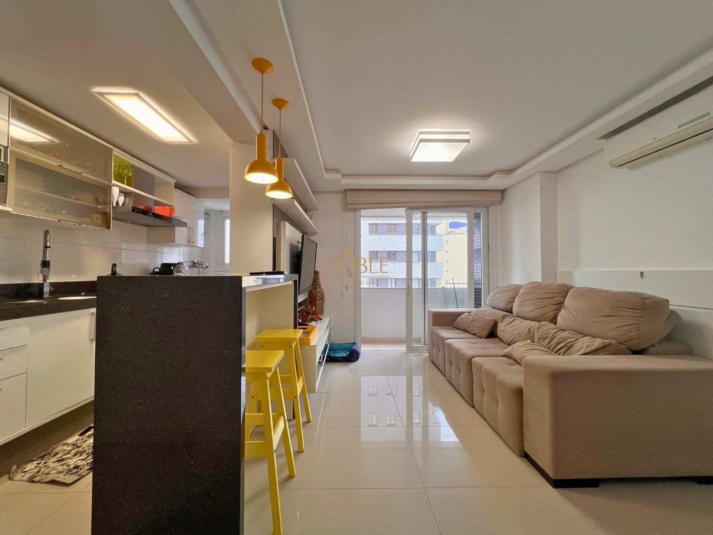 Apartamento com 51m², 1 dormitório, 1 suíte, 1 vaga no Terrazzo em Torres para Comprar