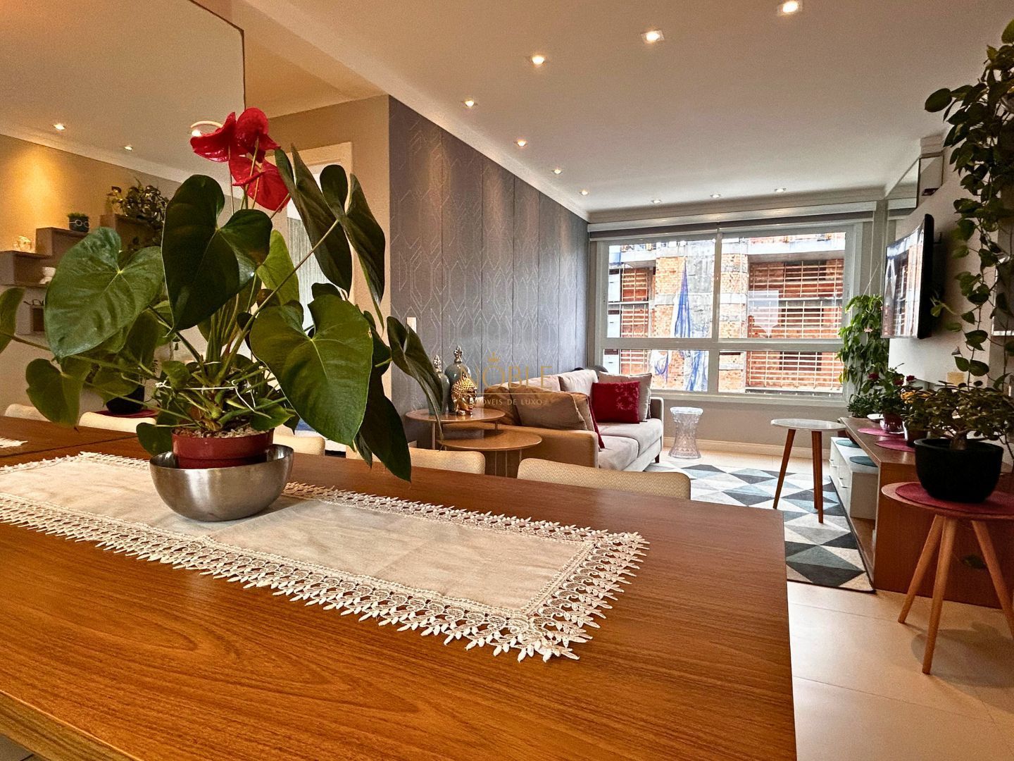 Apartamento com 70m², 2 dormitórios, 1 suíte, 1 vaga no Monet em Torres para Comprar