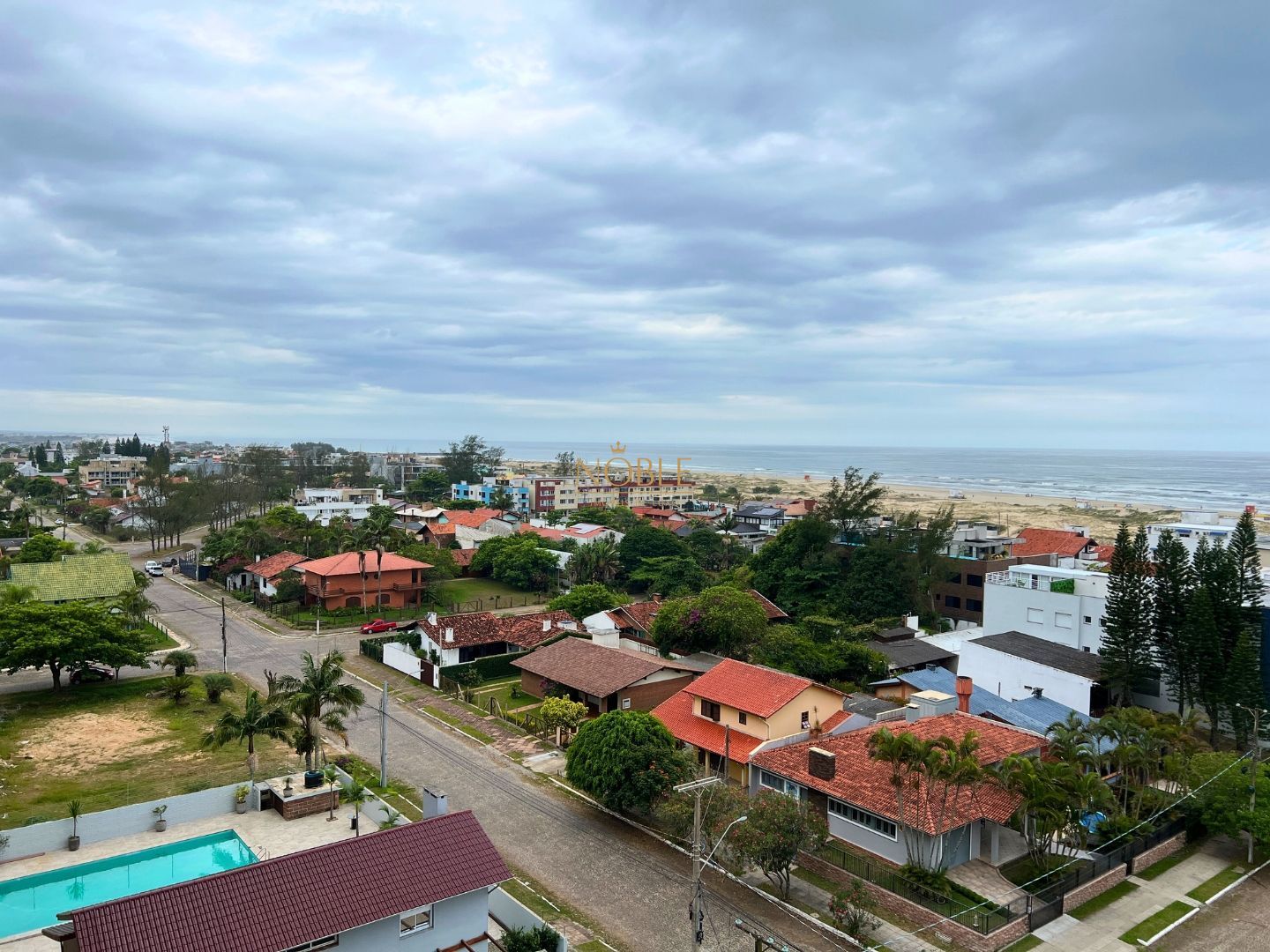 Apartamento com 121m², 3 dormitórios, 1 suíte, 1 vaga no Atlantis em Torres para Comprar