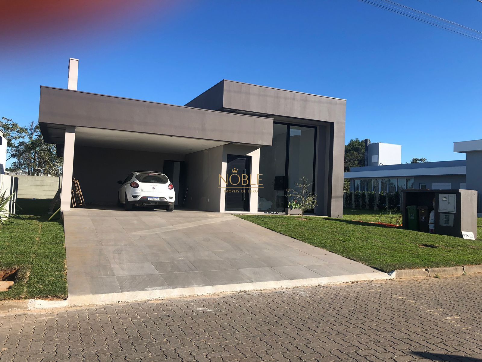 Casa de Condomínio com 180m², 3 dormitórios, 1 suíte, 2 vagas no Reserva das Águas em Torres para Comprar