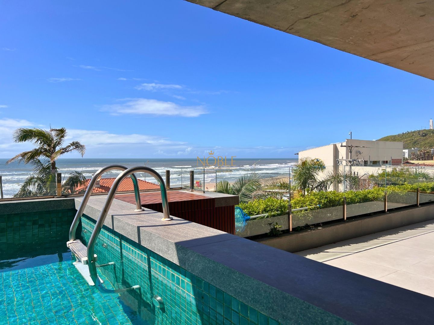 Apartamento com 271m², 4 dormitórios, 4 suítes, 4 vagas no Reserve em Torres para Comprar