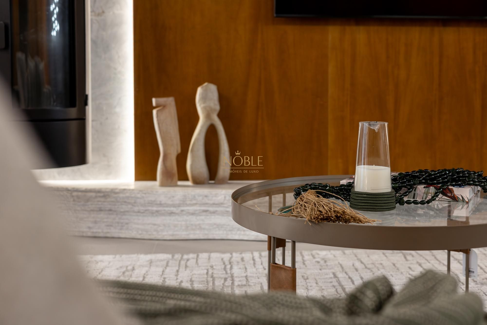 Apartamento com 207m², 3 dormitórios, 3 suítes, 3 vagas no Ares em Torres para Comprar